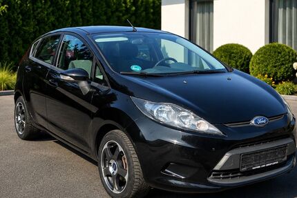 Ford Fiesta 136.600 km 3.490 &euro; Eberswalde OT Finow 16227