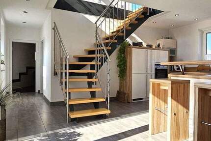 Haus Hirschaid Sassanfahrt - 9 Zimmer, 270 m&sup2;, 749.000&euro; | Angebot:24453435