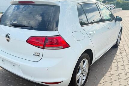VW Golf 155.000 km 8.900 &euro; Wörnitz 91637
