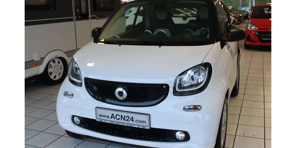 Smart forTwo 21.500 km 9.900 &euro; Norden 26506