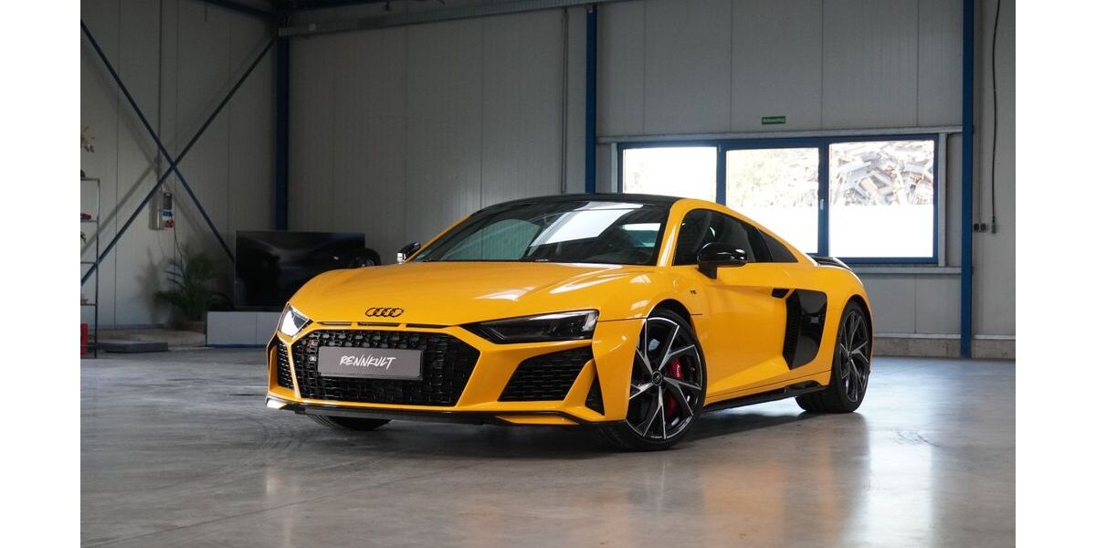 Audi R8 11.800 km 174.000 &euro; Bielefeld 33689