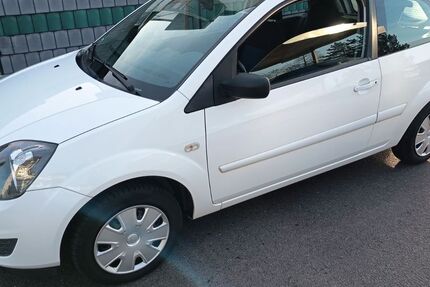 Ford Fiesta 130.800 km 2.680 &euro; Koblenz 56070