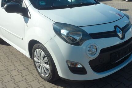 Renault Twingo 172.000 km 2.999 &euro; Boizenburg 19258