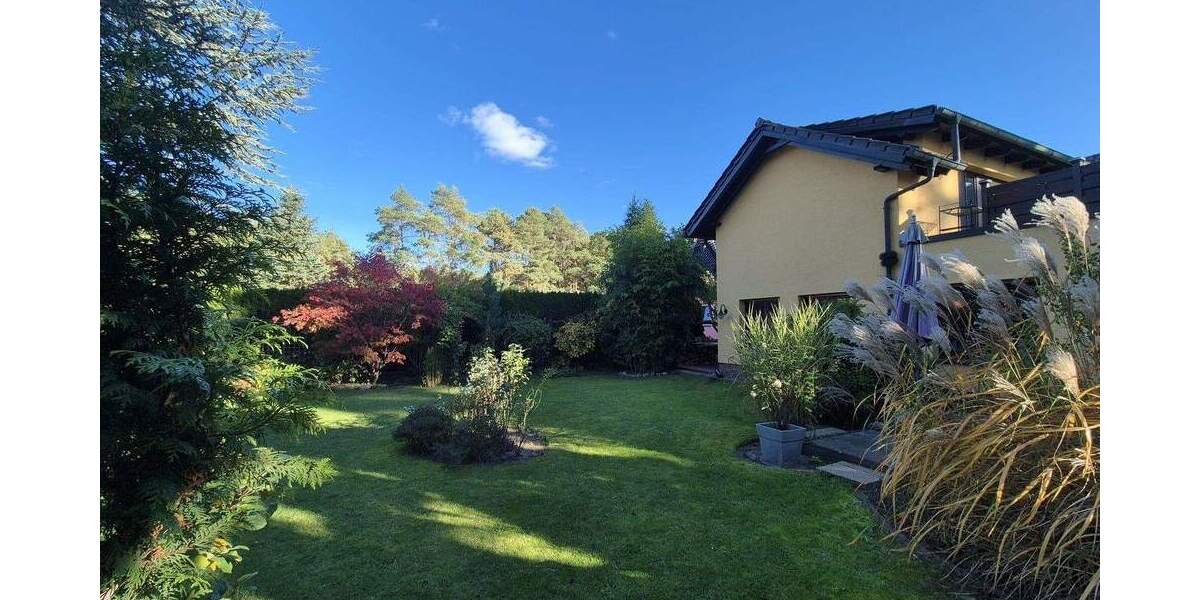 Sehr gepflegte Immobilie in grüner ruhiger Oase - einziehen und wohlfühlen 4 zimmer