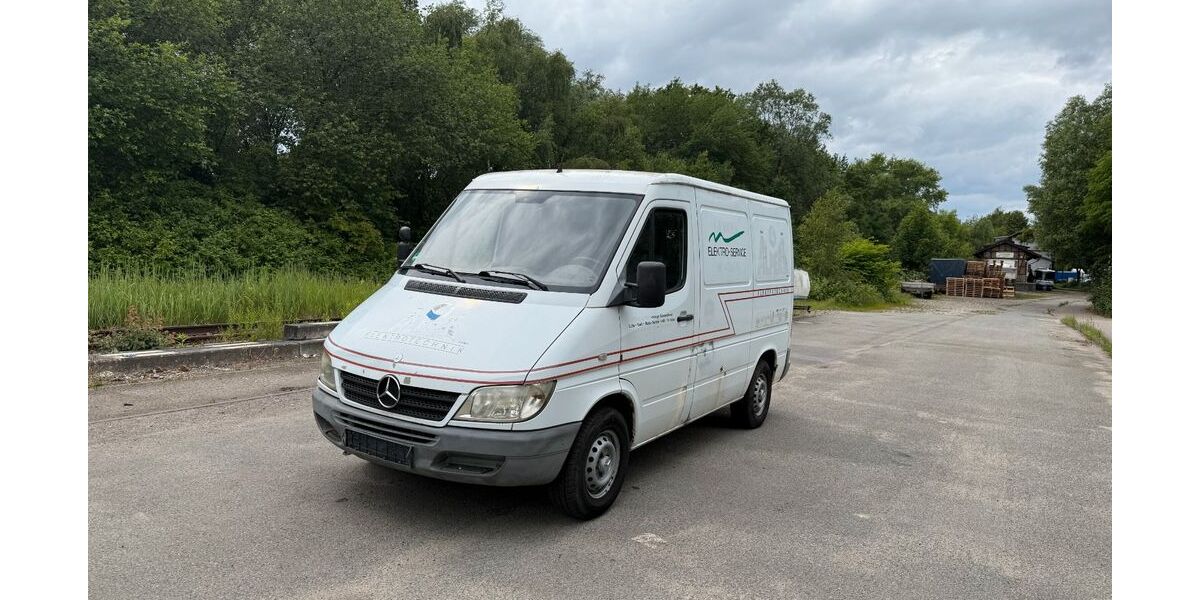 Mercedes-Benz Sprinter 220.982 km 3.900 &euro; HAMBURG 22113