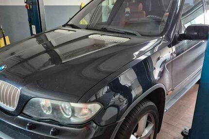 BMW X5 251.442 km 4.449 &euro; Markkleeberg 04416