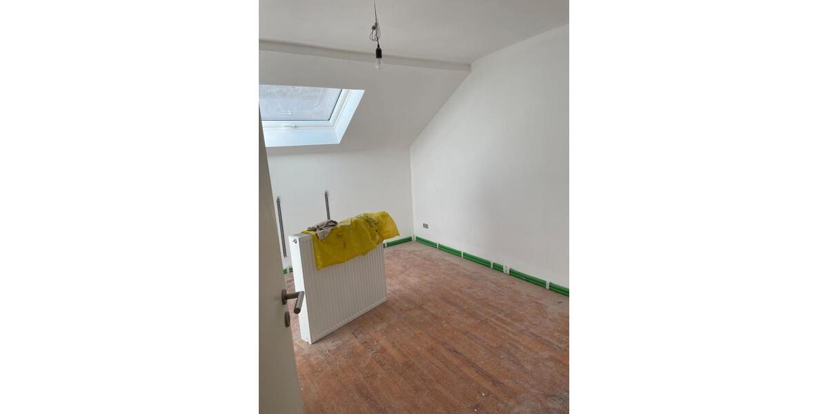 Etagenwohnung Waxweiler - 4 Zimmer, 122 m&sup2;, 890&euro; | Angebot:26267791
