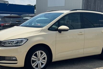 VW Touran 274.000 km 12.500 &euro; Cadolzburg (bei Nürnberg) 90556