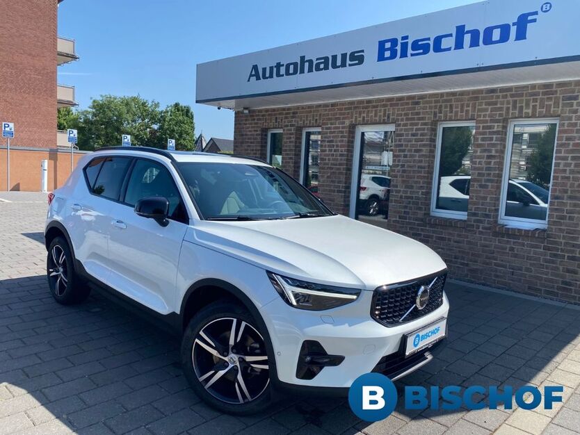 Volvo XC40 23.368 km 34.490 € Übach-Palenberg 52531