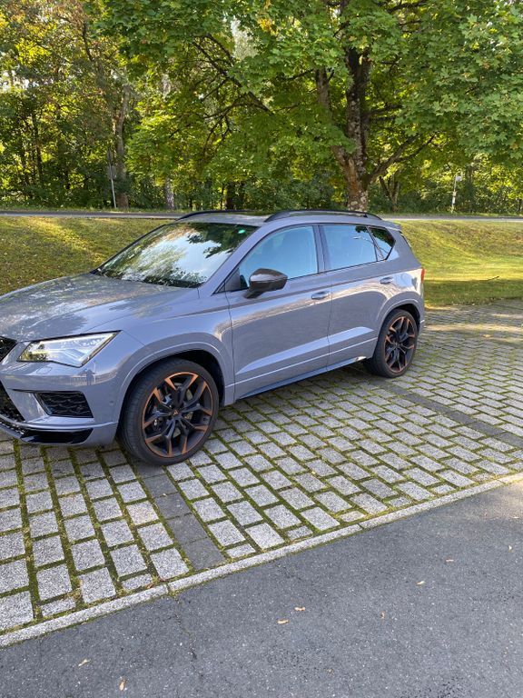 Seat Ateca 115.000 km 24.000 € Breidenbach 35236