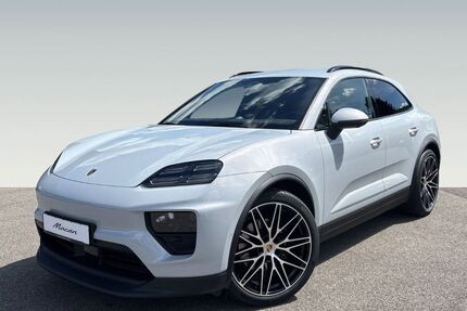 Porsche Macan 8.900 km 82.860 &euro; Freiburg 79115
