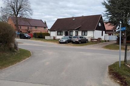 Haus Schwedt (Oder) - 3 Zimmer, 100 m&sup2;, 45.000&euro; | Angebot:26886110