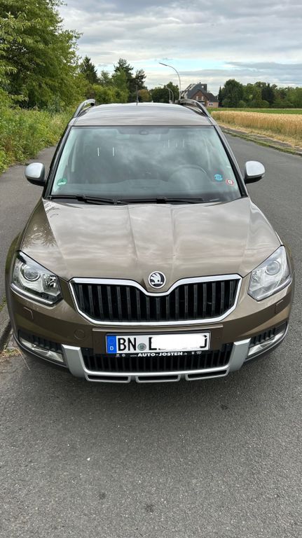 Skoda Yeti 94.000 km 12.500 € Bonn 53117