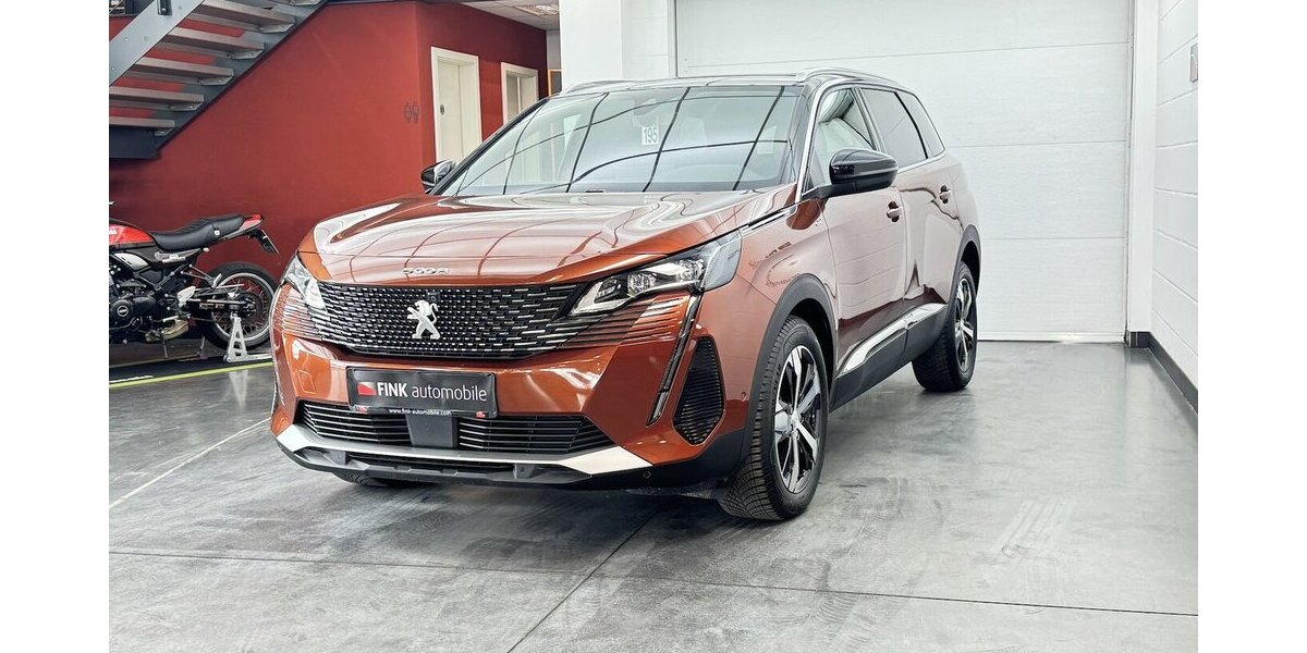 Peugeot 5008 GT 130 BlueHDi 1.Hand Panorama 7 Sitze 29.300 km 27.590 &euro; Lich 35423