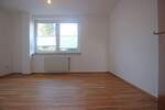 * Komfortable 2-Zimmer-Wohnung * Terrasse * Duschbad * EBK * Pkw-Stellplatz u.a.m. 2 zimmer
