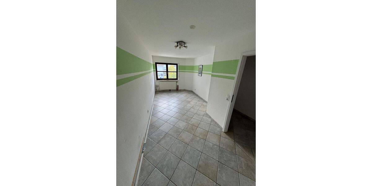 Reihenmittelhaus Ludwigshafen Ruchheim - 5 Zimmer, 125 m&sup2;, 1.500&euro; | Angebot:25822304