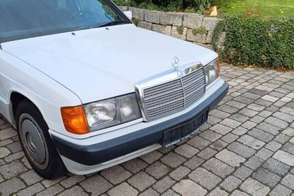 Mercedes-Benz 190 317.000 km 5.700 € Freudenberg 92272