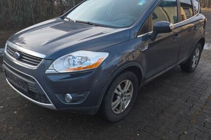 Ford Kuga 211.000 km 3.500 &euro; Schömberg 72355