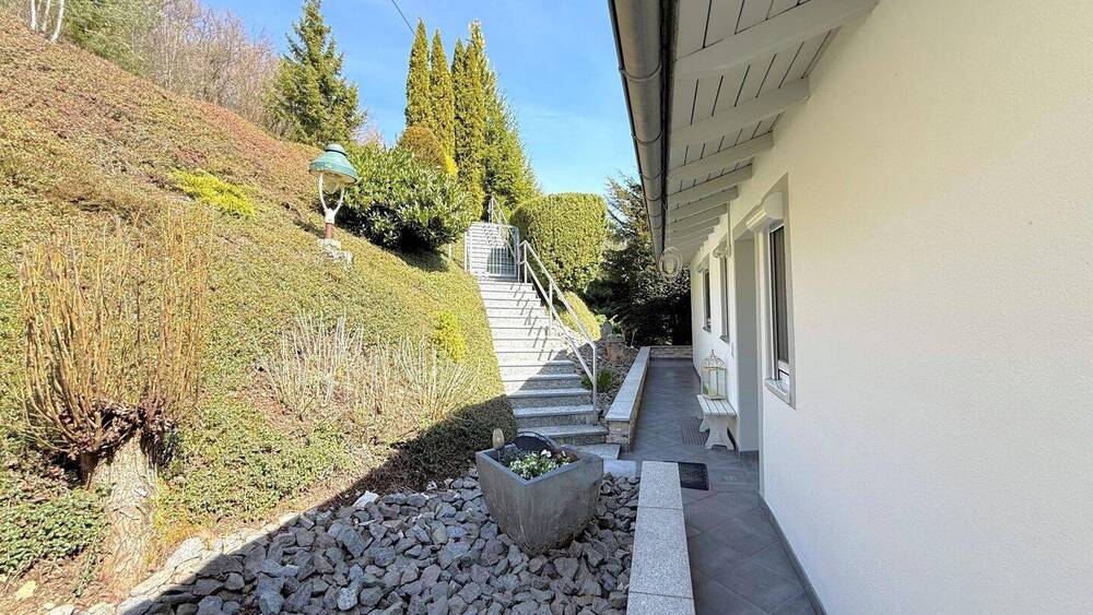 Einfamilienhaus Tuttlingen Möhringen - 5 Zimmer, 130 m&sup2;, 549.000&euro; | Angebot:26376780