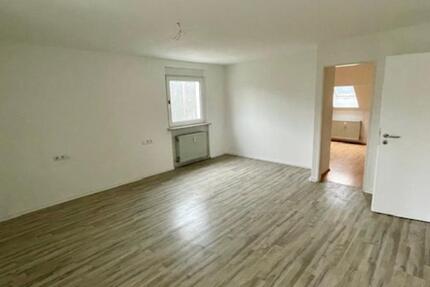 Wohnung Bayreuth Meyernberg - 3 Zimmer, 89 m&sup2;, 990&euro; | Angebot:25589267