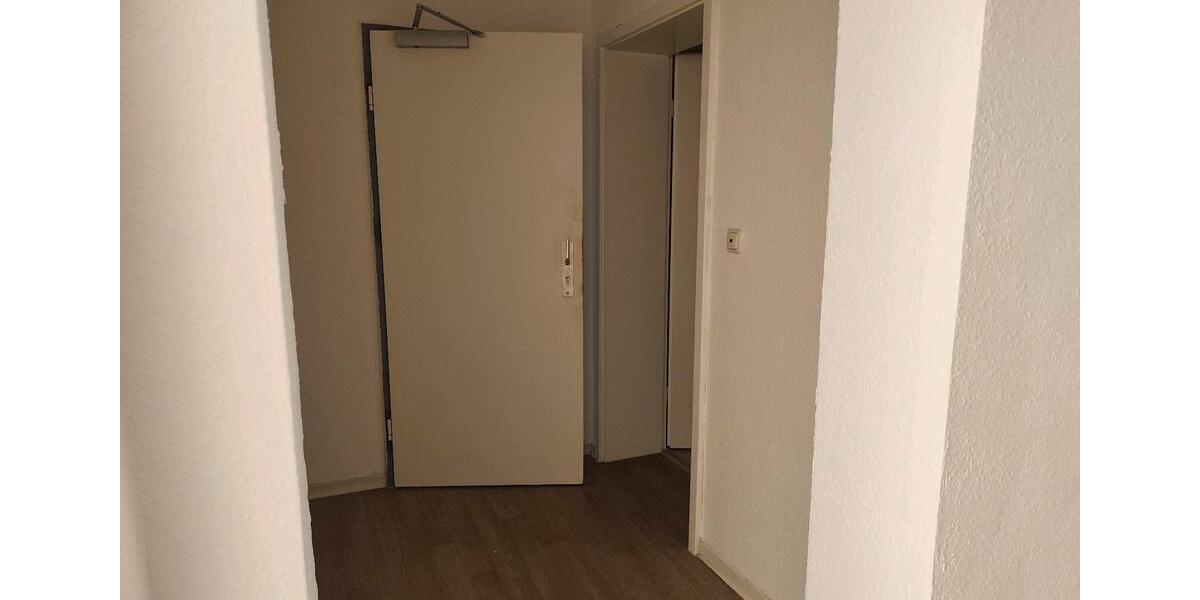 Erdgeschoßwohnung Köthen (Anhalt) - 5 Zimmer, 150 m&sup2;, 1.100&euro; | Angebot:26323290