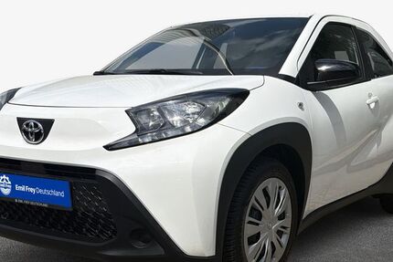 Toyota Aygo (X) 10.139 km 15.790 &euro; Düsseldorf 40549