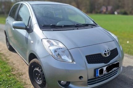 Toyota Yaris 172.431 km 2.400 &euro; Walsrode 29699