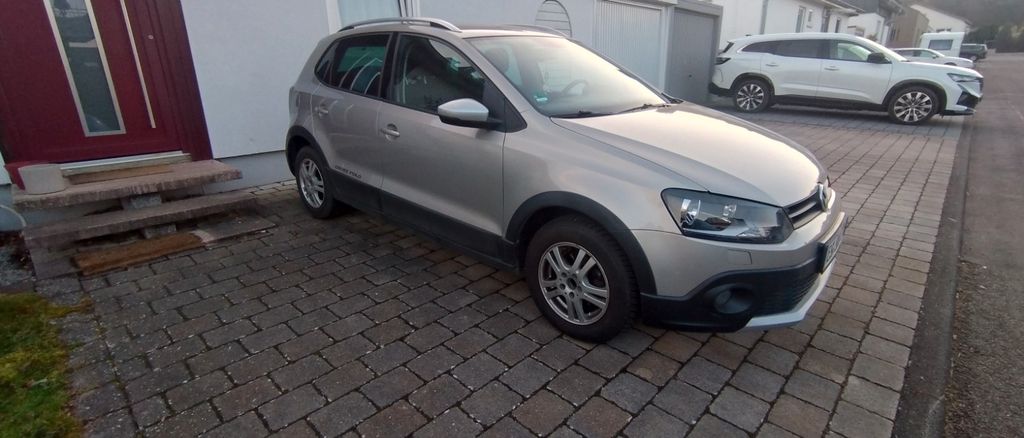 VW Polo 71.000 km 8.750 &euro; Nürtingen 72622