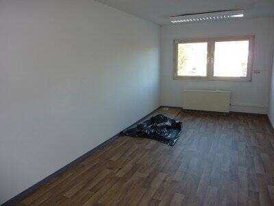 Gewerbeobjekt Weißenfels Burgwerben - 2 Zimmer, 57 m&sup2;, 250&euro; | Angebot:25669878
