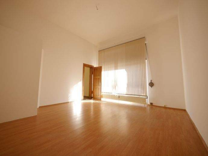 Gewerbeobjekt Weimar Nordvorstadt - 5 Zimmer, 155 m&sup2;, 935&euro; | Angebot:25210070