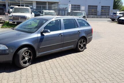 Skoda Octavia 178.755 km 2.800 &euro; Hösbach 63768