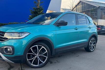 VW T-Cross 29.000 km 15.890 &euro; Köln 50939