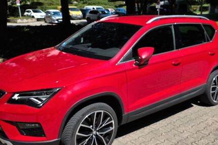 Seat Ateca 118.000 km 15.900 € Stuttgart 70599