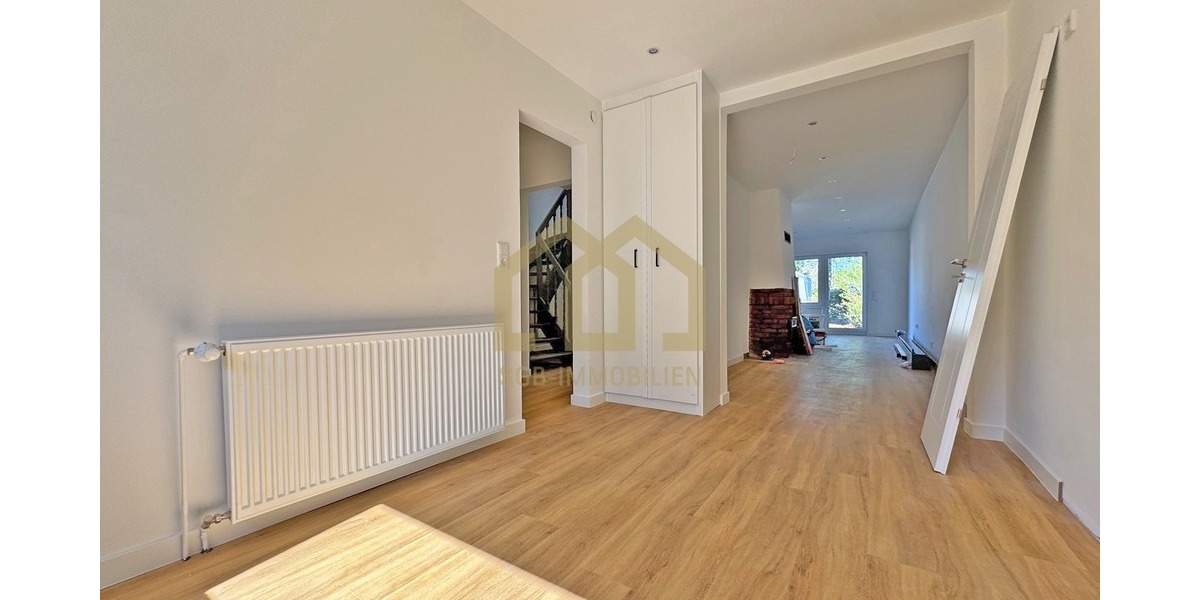 Saniertes Endhaus mit großem Garten, Kamin, Garage und moderner Ausstattung - Reihenendhaus Bremen Blumenthal | Angebot:26635062