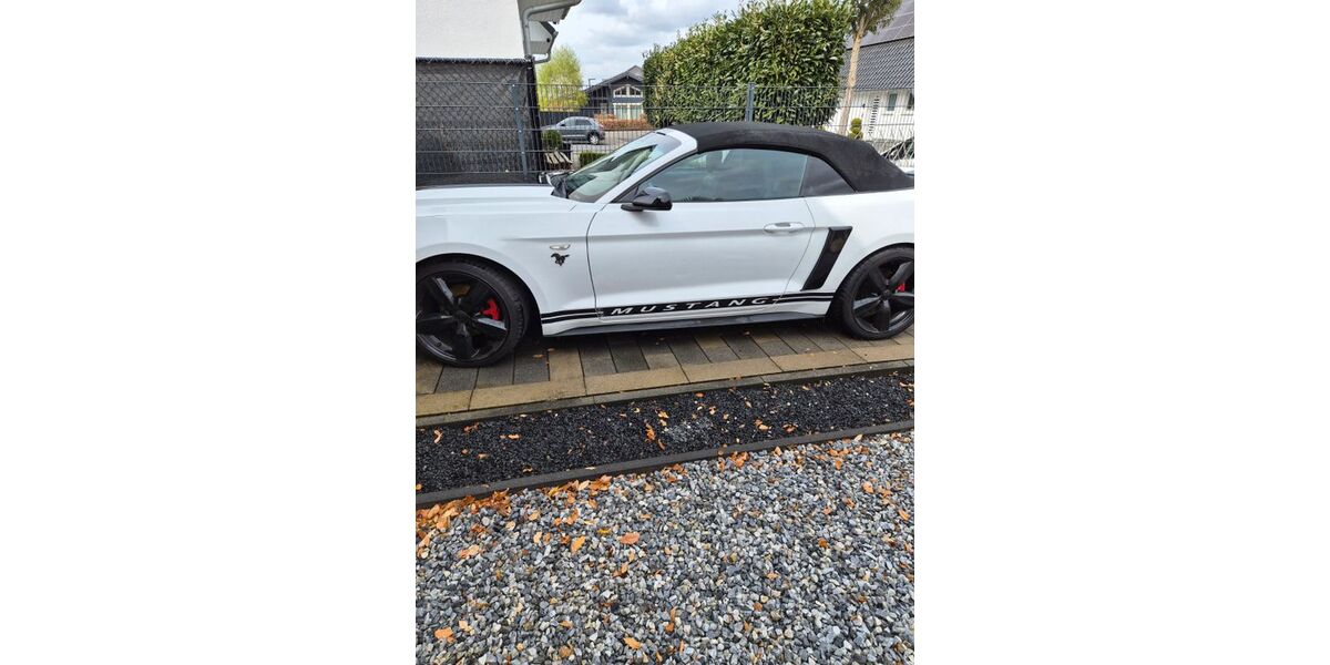 Ford Mustang 148.700 km 17.500 &euro; Heinsberg 41849