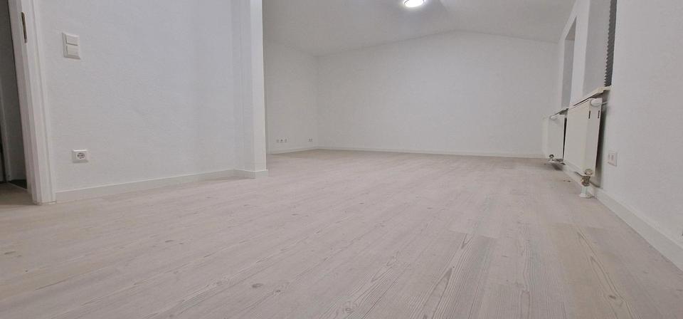 Maisonettenwohnung Hennigsdorf - 2 Zimmer, 60 m&sup2;, 1.800&euro; | Angebot:26294781