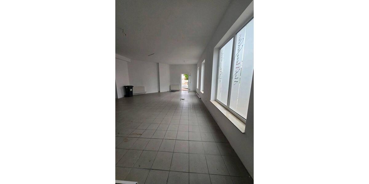 Etagenwohnung Gera Alt-Bieblach - 6 Zimmer, 262 m&sup2;, 59.000&euro; | Angebot:27168463