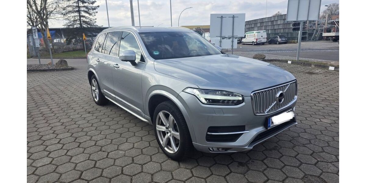 Volvo XC90 238.348 km 20.111 &euro; Hamburg 22113