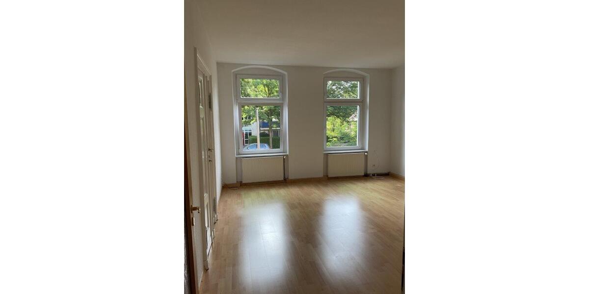 Etagenwohnung Strausberg - 3 Zimmer, 90 m&sup2;, 999&euro; | Angebot:25916765