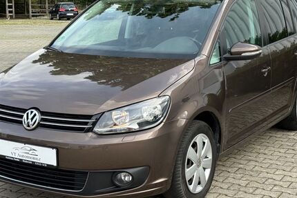 VW Touran 67.000 km 10.500 &euro; Anröchte 59609