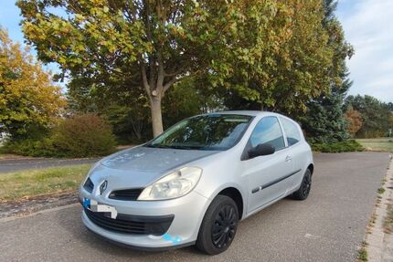 Renault Clio 203.000 km 1.190 &euro; Mayen 56727