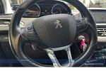 Peugeot 2008 Allure*AHK*Navi*Car-play*SHZ*LED*Tempo* 103.785 km 11.890 &euro; Berlin 13187
