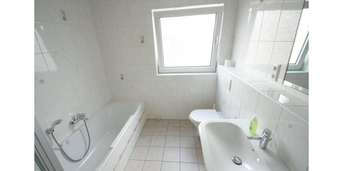 Dachgeschoßwohnung Friedrichsthal - 4 Zimmer, 90 m&sup2;, 146.000&euro; | Angebot:26846179