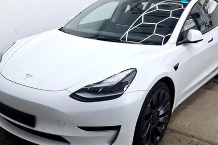 Tesla Model 3 54.000 km 35.890 &euro; Helmstedt 38350