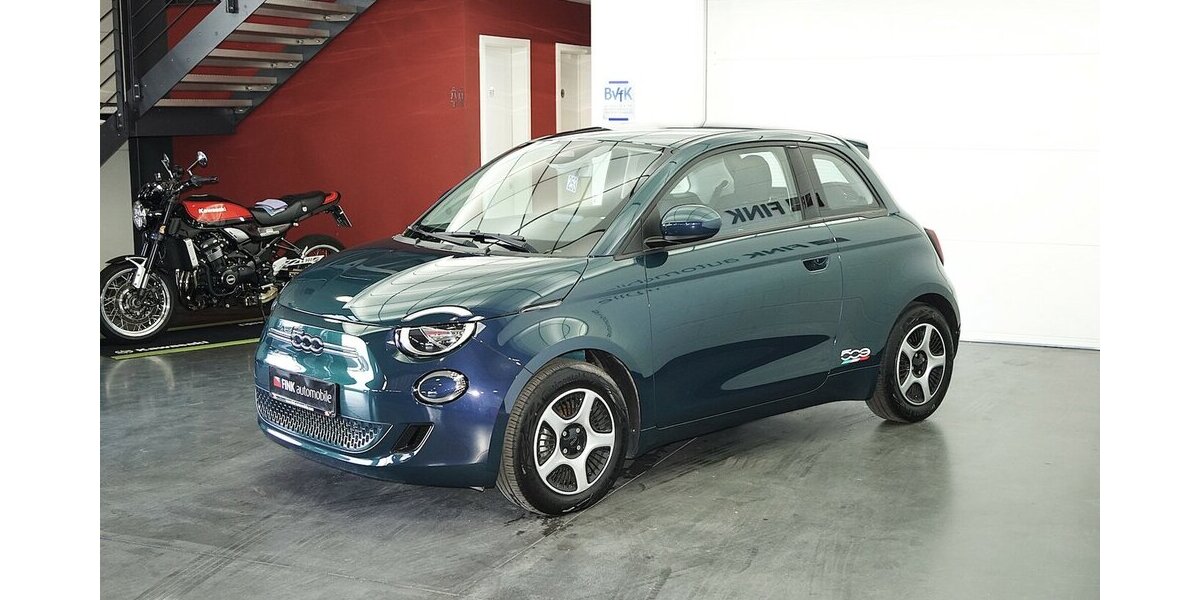 Fiat 500e Action Carplay Android Automatik 1.Hand 20.500 km 13.120 &euro; Lich 35423