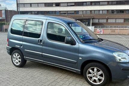 Citroen Berlingo 159.000 km 2.999 &euro; Köln 50825