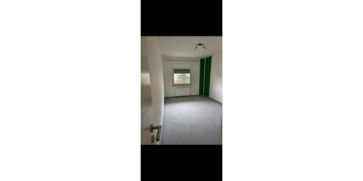 Hochparterre Garbsen - 3 Zimmer, 70 m&sup2;, 985&euro; | Angebot:26406970