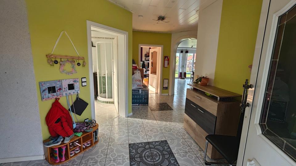 Einfamilienhaus Wahrenholz - 7 Zimmer, 229 m&sup2;, 429.000&euro; | Angebot:26780231