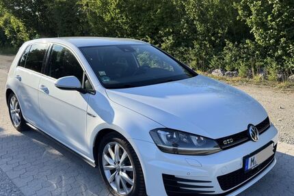 VW Golf 197.000 km 11.000 &euro; München 81475