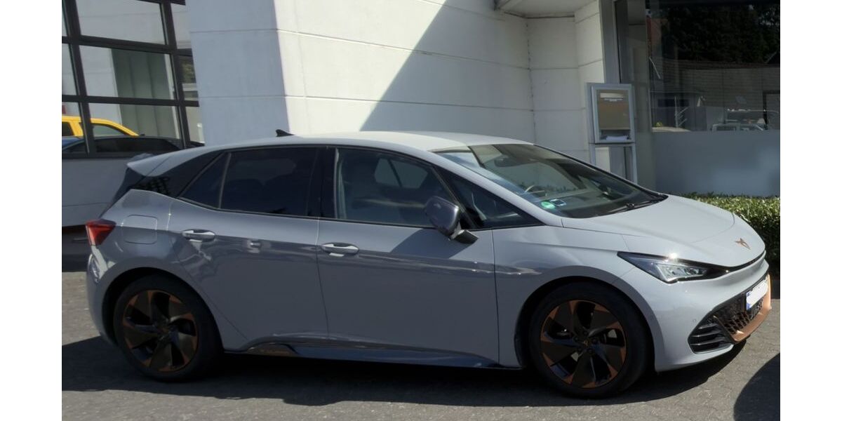Cupra Born 54.364 km 26.490 &euro; Arnsberg 59821
